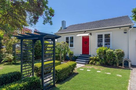 Photo of property in 64 Gloucester Road, Manurewa, Auckland, 2102