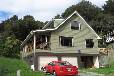 Photo of property in 51 Kowhai Street, Wainuiomata, Lower Hutt, 5014