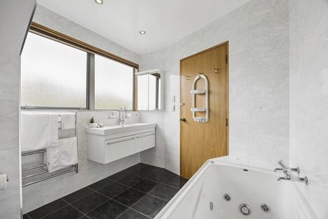 Photo of property in 11a Harcourt Street, Belleknowes, Dunedin, 9011