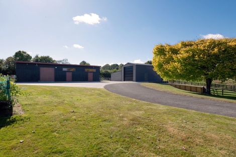 Photo of property in 122 Hitiri Road, Kinloch, Taupo, 3377