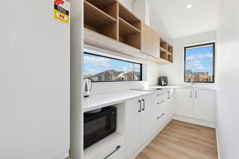 Photo of property in 1 Candlesticks Crescent, Lincoln, 7608