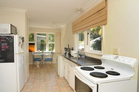 Photo of property in 18 Buchanan Street, Wadestown, Wellington, 6012