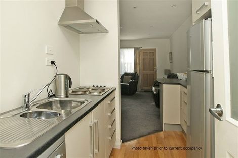 Photo of property in 102u1 Endeavour Street, Lyall Bay, Wellington, 6022