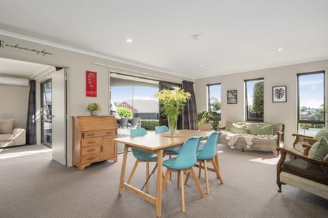 Photo of property in 2 Lochay Place, Pyes Pa, Tauranga, 3112