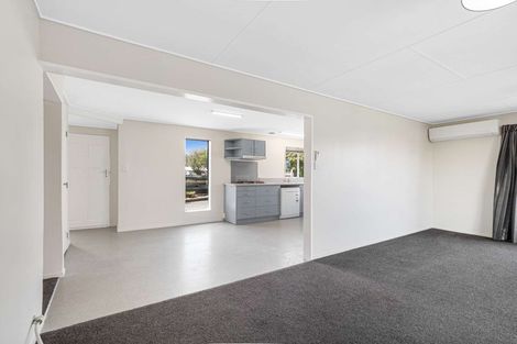 Photo of property in 41 Acacia Street, Kelvin Grove, Palmerston North, 4414