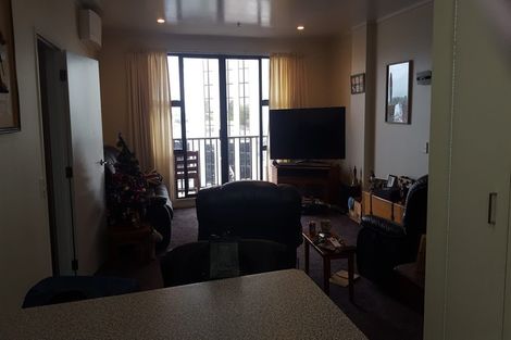 Photo of property in Maddison Apartments, 3/6a Queen Street, Palmerston North, 4410