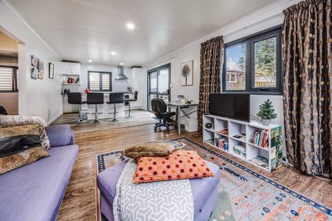 Photo of property in 253 Park Estate Road, Rosehill, Papakura, 2113