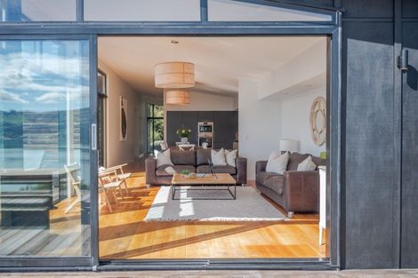 Photo of property in 9 Lushingtons Bay Road, Takamatua, 7581
