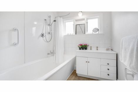 Photo of property in 12 Fairview Street, Somerfield, Christchurch, 8024