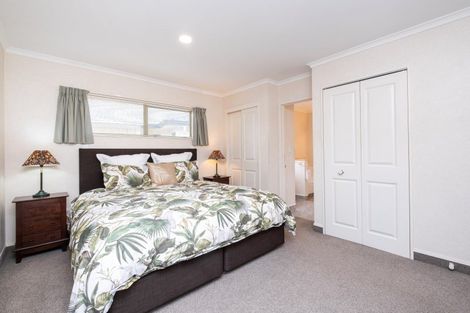 Photo of property in 67 Kensington Drive, Taradale, Napier, 4112