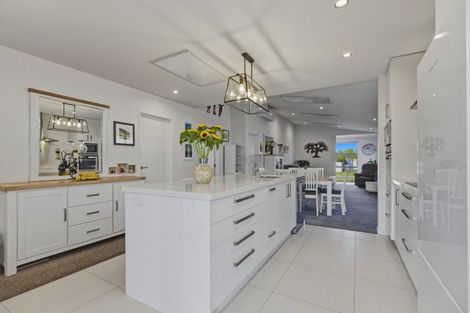 Photo of property in 9 Pimelea Street, Papamoa Beach, Papamoa, 3118
