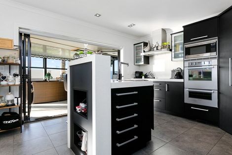 Photo of property in 15 Naomi Place, Cambridge, 3434