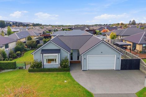 Photo of property in 12 Claremont Crescent, Amberley, 7410
