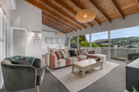 Photo of property in 4 Lane Crescent, Tawa, Wellington, 5028