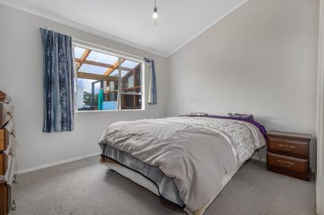 Photo of property in 24 Conclusion Street, Ascot Park, Porirua, 5024