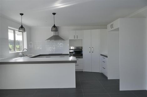 Photo of property in 16 Dunstan Avenue, Tikipunga, Whangarei, 0112