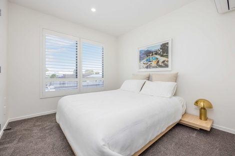 Photo of property in 9/5 Hikurangi Street, Te Atatu Peninsula, Auckland, 0610