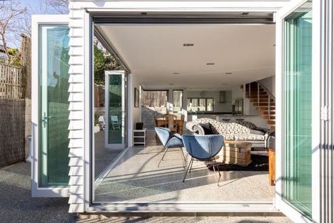 Photo of property in 21b Bain Street, Mount Maunganui, 3116