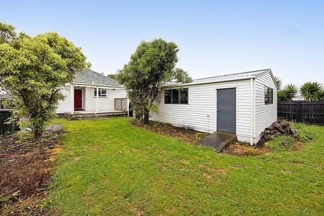 Photo of property in 304 South Road, Hawera, 4610