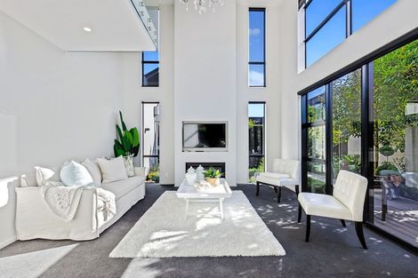 Photo of property in 74 Winchester Street, Merivale, Christchurch, 8014