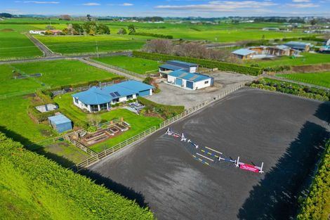 Photo of property in 295 Turuturu Road, Hawera, 4674