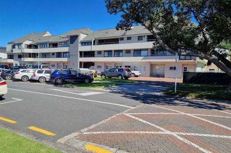 Photo of property in 40 Maunganui Road, Mount Maunganui, 3116