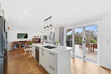 Photo of property in 41 Kent Terrace, Riverhead, 0820