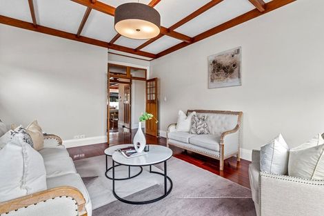 Photo of property in 24 Norwood Road, Bayswater, Auckland, 0622