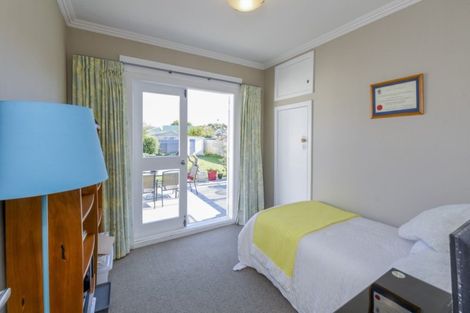 Photo of property in 27 Hannan Street, Levin, 5510