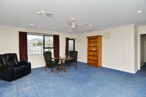 Photo of property in 23 Mackworth Street, Woolston, Christchurch, 8062