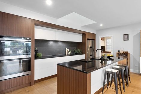 Photo of property in 117 Glandovey Road, Strowan, Christchurch, 8052