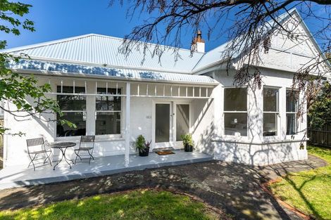Photo of property in 193 Macandrew Road, South Dunedin, Dunedin, 9012