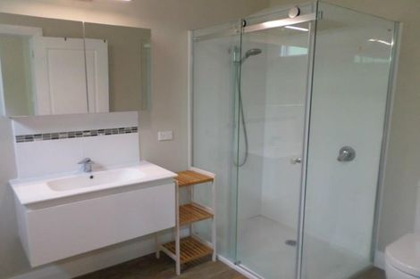 Photo of property in 40 Garden Road, Northland, Wellington, 6012