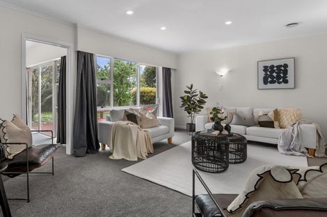 Photo of property in 40 Wharepaina Crescent, Springfield, Rotorua, 3015