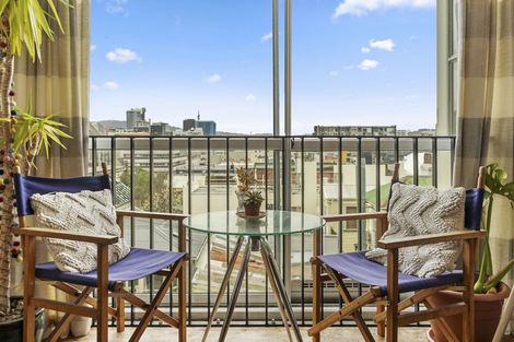 Photo of property in Qba Apartments, 2m/51 Webb Street, Mount Cook, Wellington, 6011