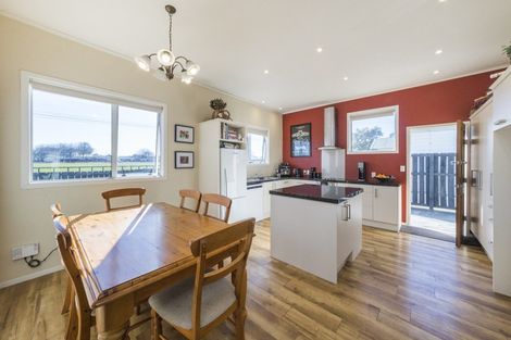 Photo of property in 51 Marlborough Street, Feilding, 4702