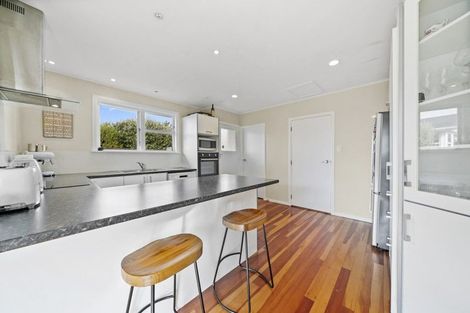 Photo of property in 26 Ruru Crescent, Heretaunga, Upper Hutt, 5018