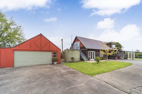 Photo of property in 32 Pioneer Highway, Awapuni, Palmerston North, 4412
