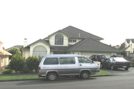Photo of property in 12 Chale Place, Somerville, Auckland, 2014