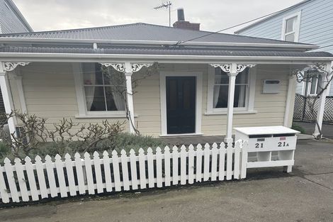 Photo of property in 21 Queen Street, Mount Victoria, Wellington, 6011