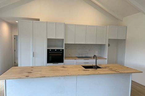 Photo of property in 12 Frankley Road, Westown, New Plymouth, 4310