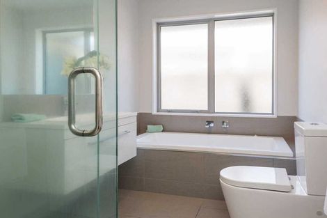 Photo of property in 6 Ronaldson Lane, Wigram, Christchurch, 8042