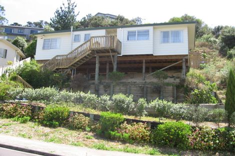Photo of property in 39 Noeleen Street, Glenfield, Auckland, 0629