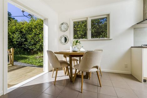 Photo of property in 1/36 Lyttelton Avenue, Forrest Hill, Auckland, 0620