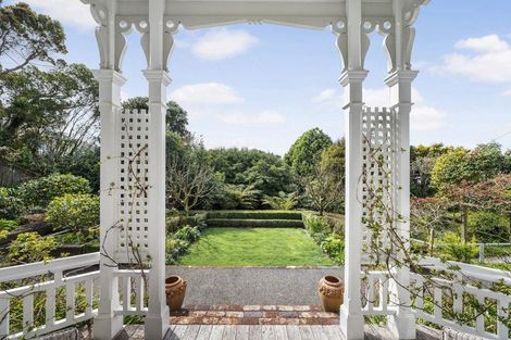 Photo of property in 129 Upland Road, Kelburn, Wellington, 6012