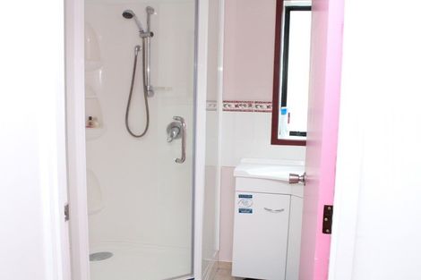 Photo of property in 28b Hornsea Road, Tairua, 3508