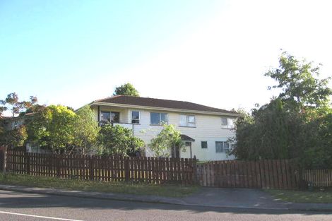 Photo of property in 36 Meadowood Drive, Unsworth Heights, Auckland, 0632