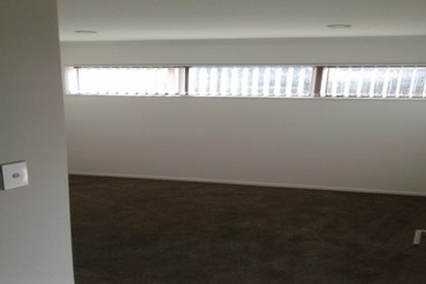 Photo of property in 15 Matata Drive, Takanini, 2112