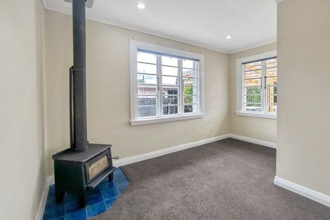 Photo of property in 103 Heretaunga Street, Palmerston North, 4414