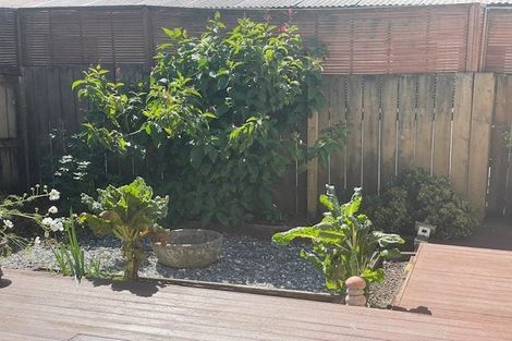 Photo of property in 26 James Street, Bayview, Auckland, 0629